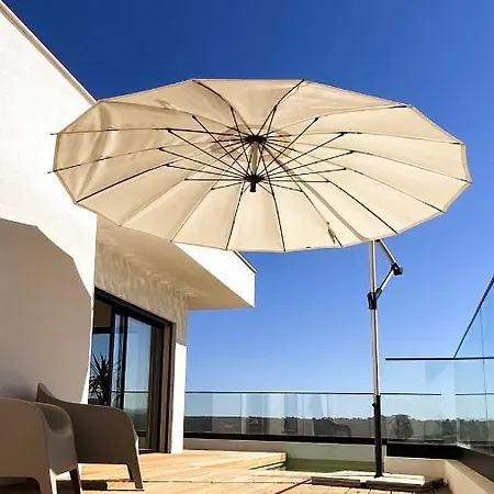 Luxury With Infinity Pool Villa *